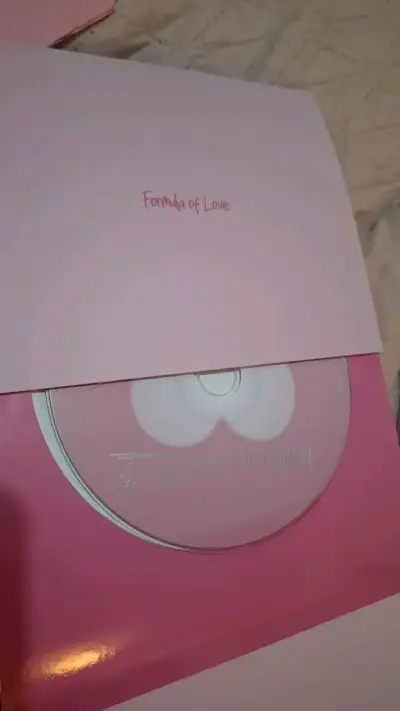 Álbum Formula of Love de TWICE - miniatura 3