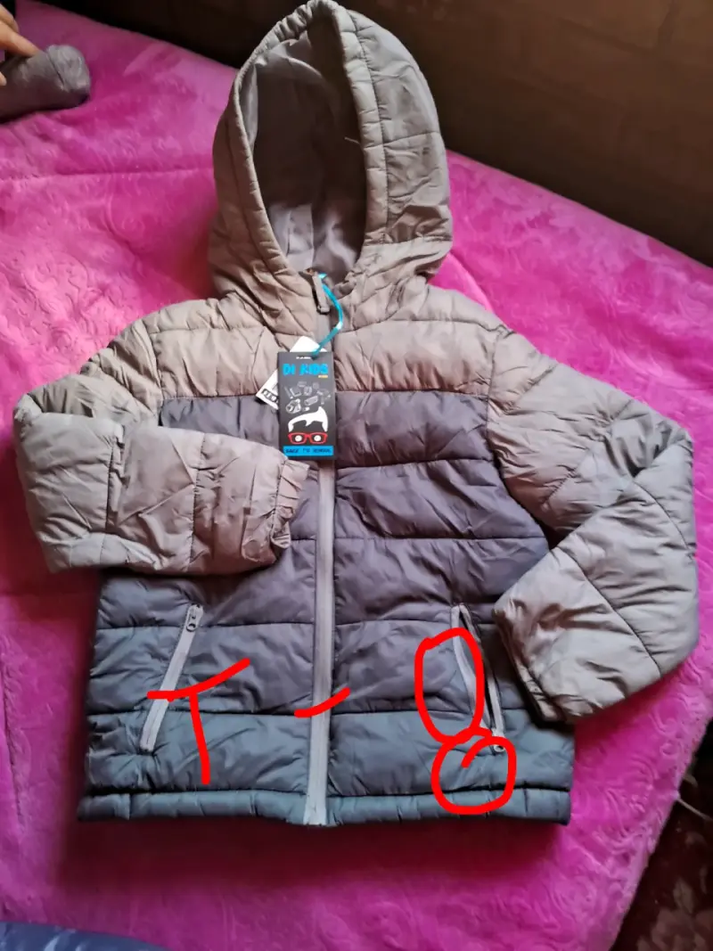 Chaqueta de niño con capucha en varios colores - 1
