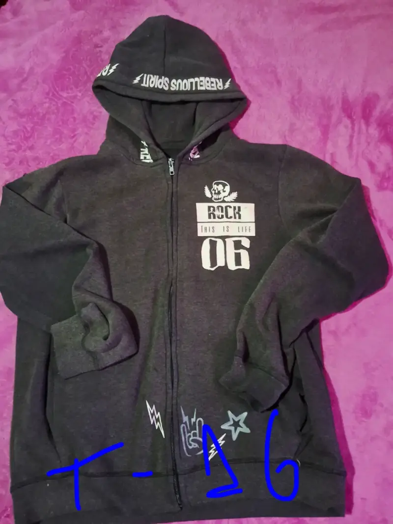 Chaqueta de niño con capucha en varios colores - 4