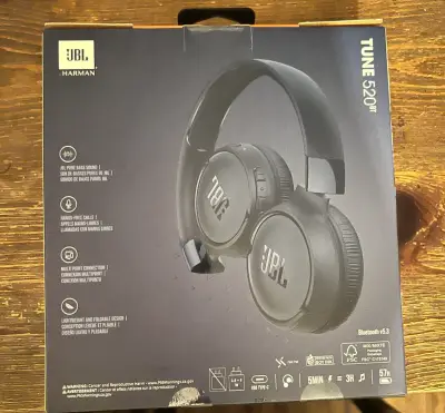 Auriculares Bluetooth JBL Tune 520BT (Sellados) - miniatura 1