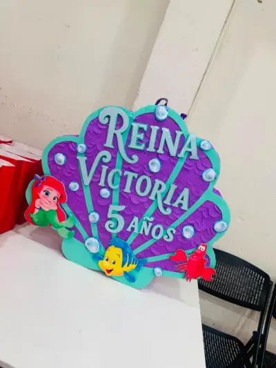 Decoración de cumpleaños 100% personalizados - miniatura 1