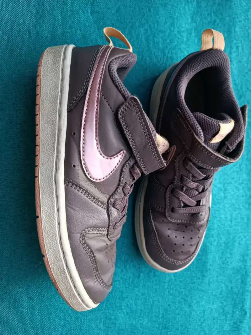 Zapatillas deportivas para niños color morado - 1