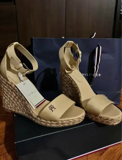 Sandalias Tommy Hilfiger beige - miniatura 6