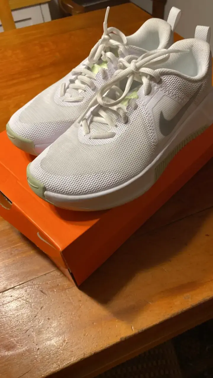 Zapatillas Nike MC Trainer 3 Blancas Mujer - 2