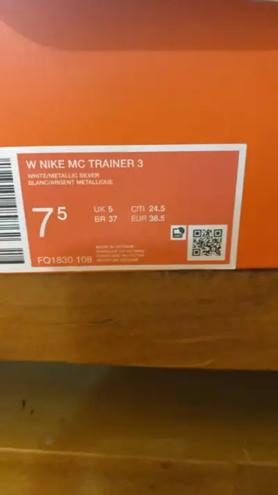 Zapatillas Nike MC Trainer 3 Blancas Mujer - miniatura 3