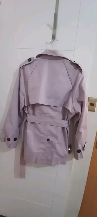 Abrigo trench coat impermeable lila para mujer - miniatura 2