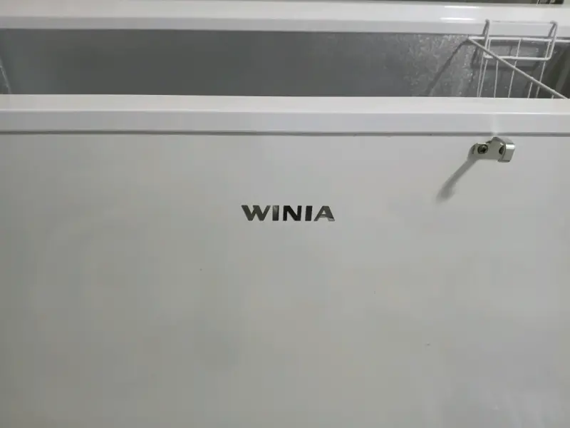 Congelador horizontal Winia de gran capacidad - 2