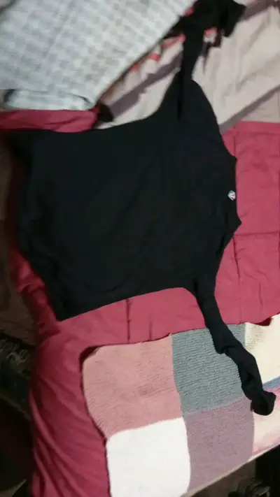 Polera negra de manga larga con logo promera capa - miniatura 2