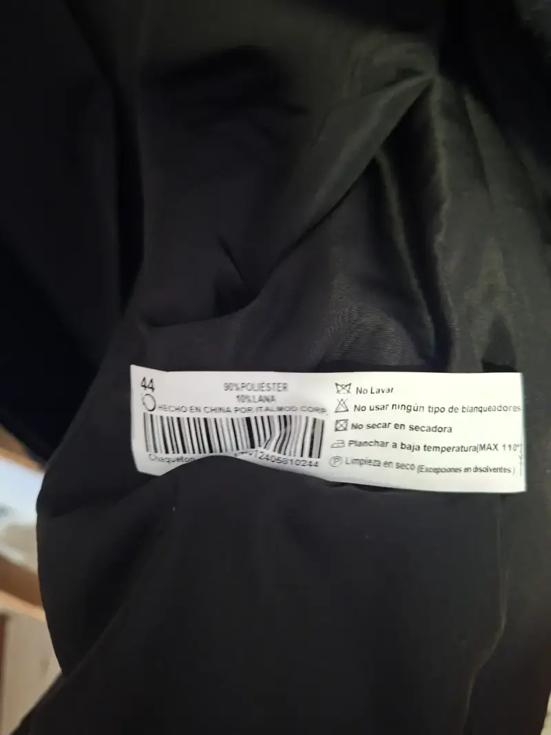 Abrigo iO negro talla 42 - 3