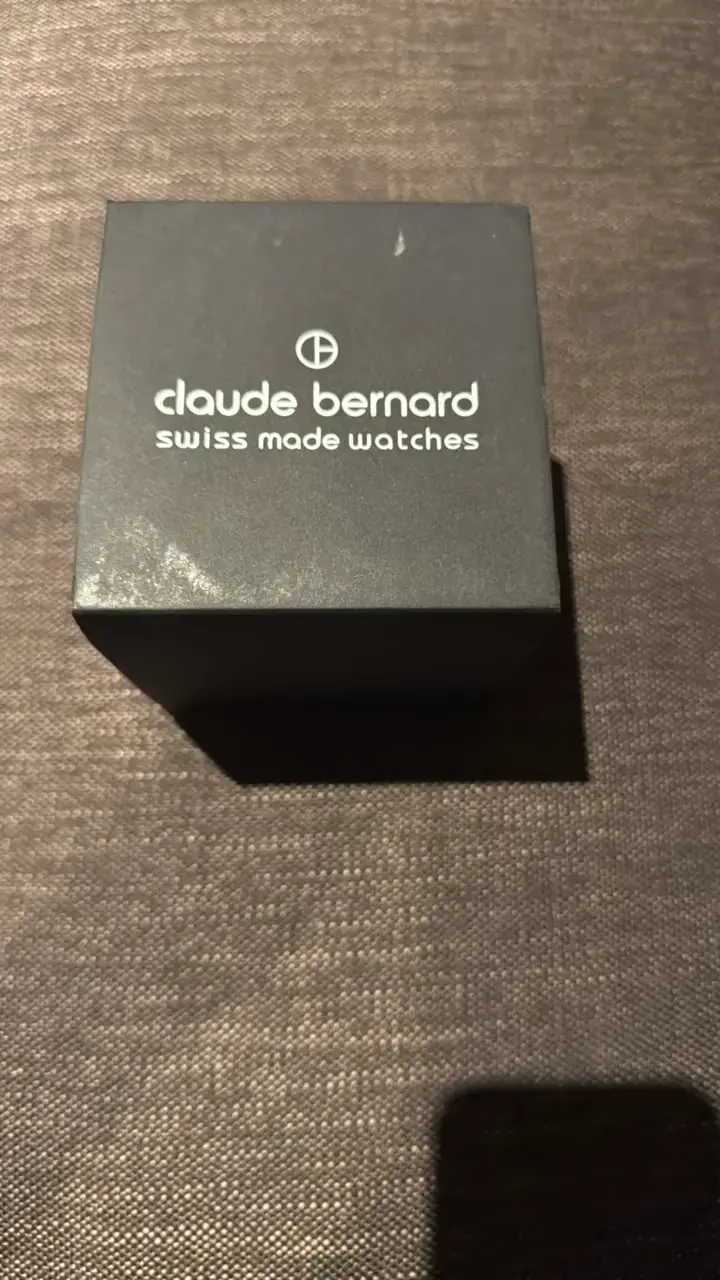 Reloj Claude Bernard de cuero negro - 1