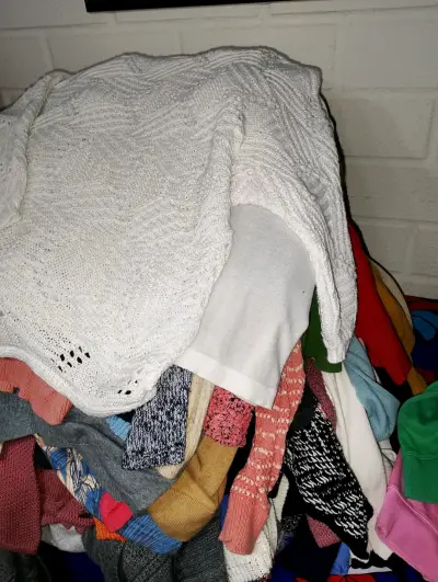 Lote de Ropa y Calzado Reciclado ♻️ - miniatura 2