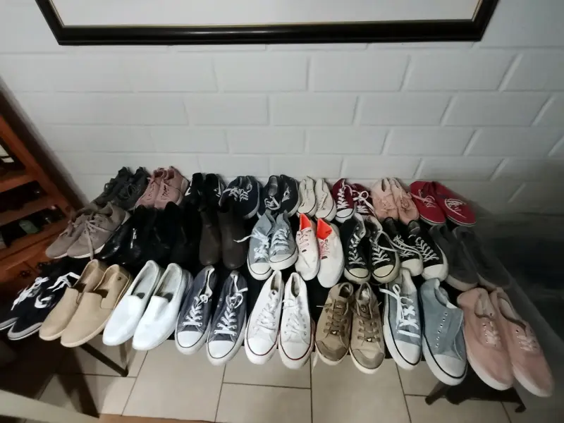 Lote de Ropa y Calzado Reciclado ♻️ - 4