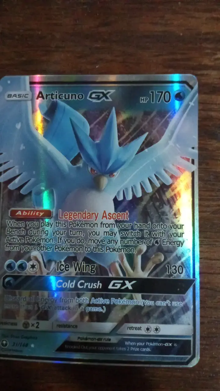 Carta Pokémon Articuno GX holográfica