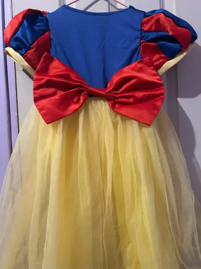 Disfraz de princesa para niña estilo Blancanieves - miniatura 2