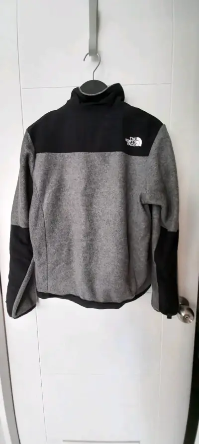 Chaqueta polar The North Face gris y negra - miniatura 2
