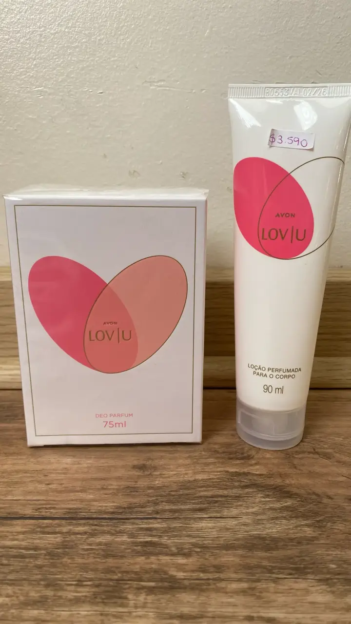 Set de Perfume y Loción Avon LOV|U