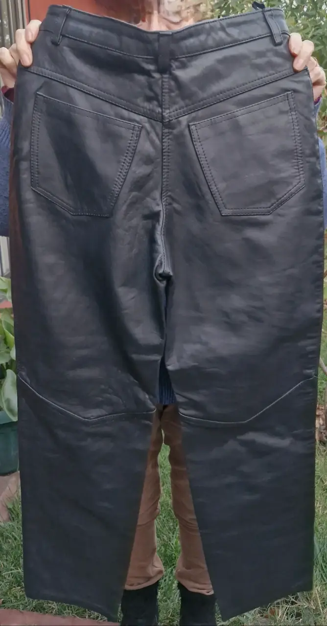 Pantalones de cuero natural Giordano talla 42