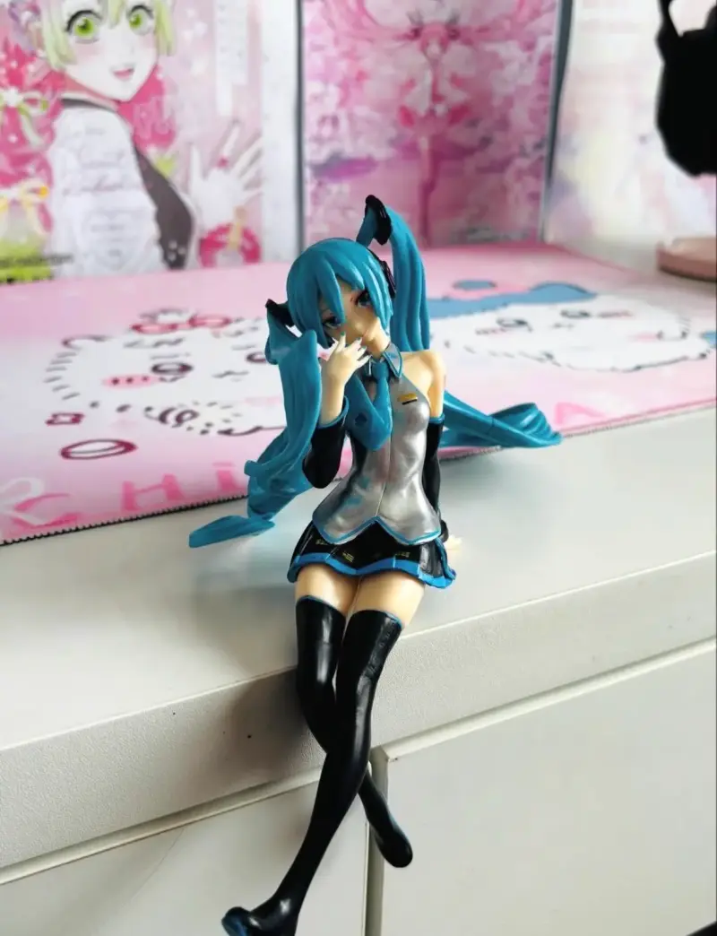 Figura Alternativa Hatsune Miku - 2