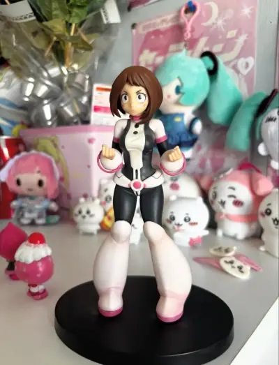 Figura de acción Ochaco Uraraka My Hero Academia - miniatura 2