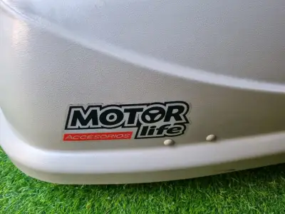 Cúpula de techo para auto color gris - miniatura 6