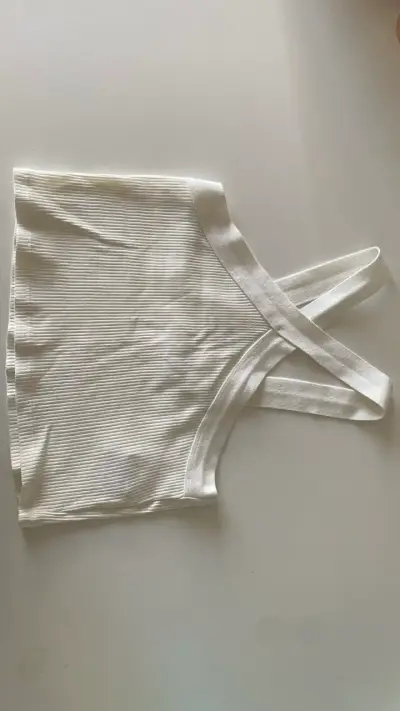 Top blanco de tirantes Zara NUEVO - miniatura 2