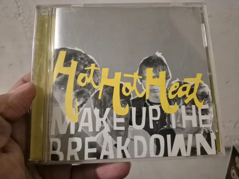 CD Hot Hot Heat - Make Up The Breakdown