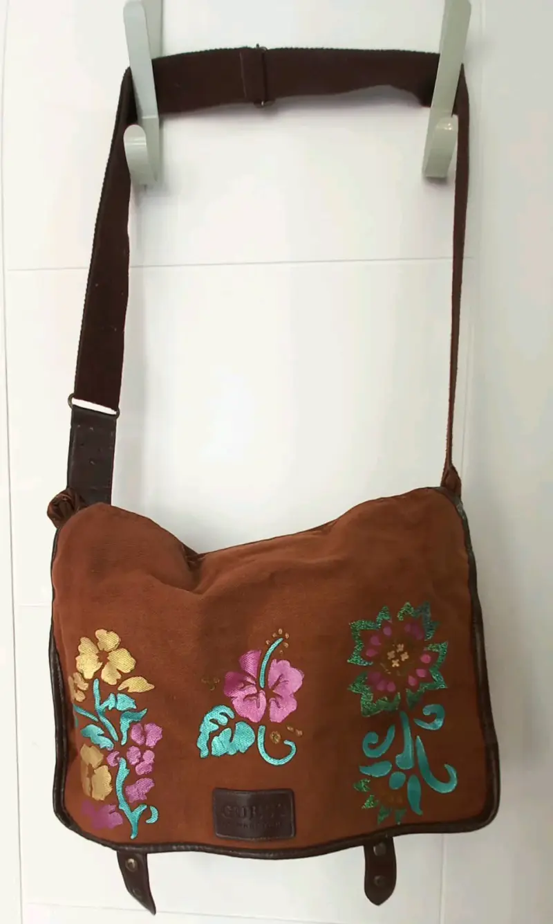 Bolso bandolera Guess floral marrón - 1