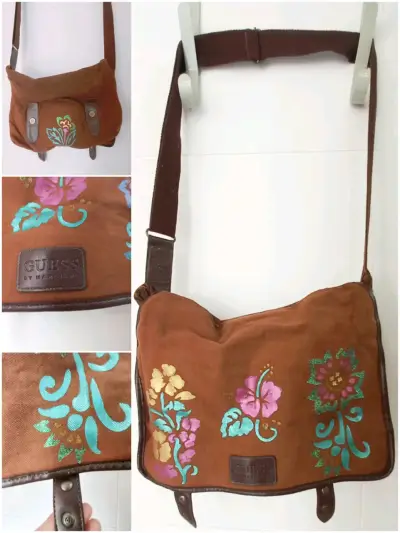 Bolso bandolera Guess floral marrón - miniatura 5
