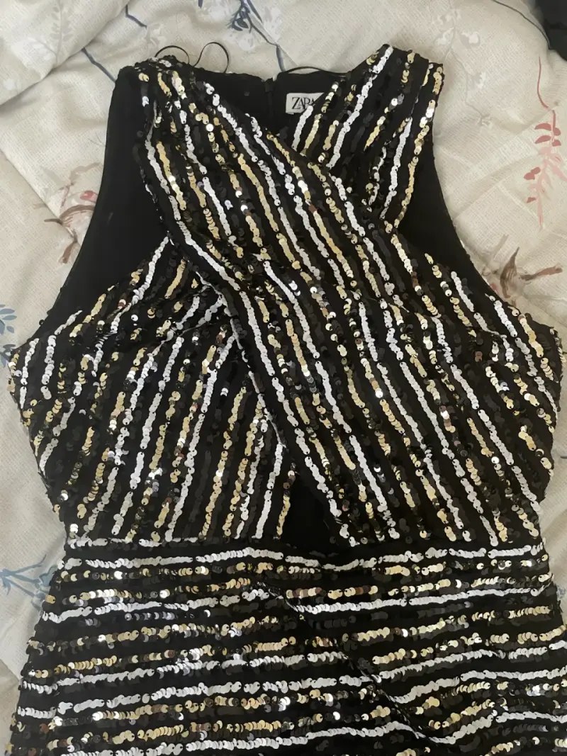 Vestido de lentejuelas negro y dorado Zara - 2