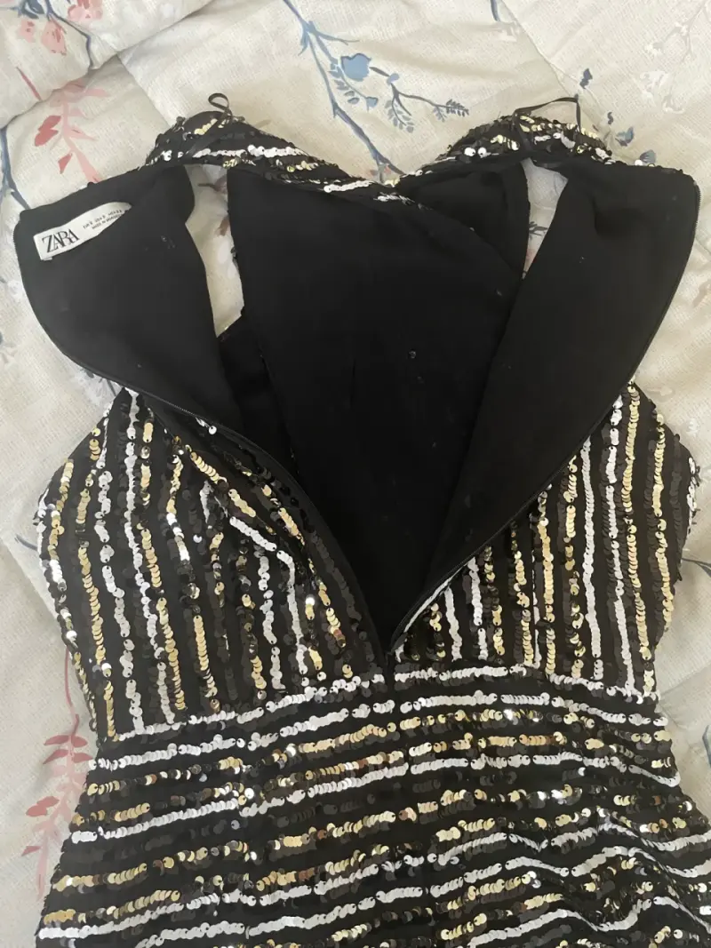 Vestido de lentejuelas negro y dorado Zara - 4