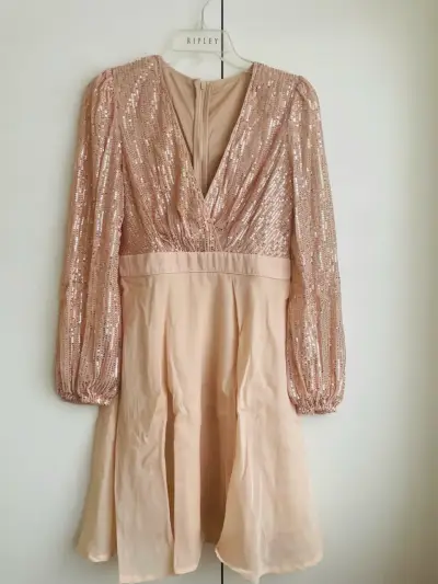 Vestido corto de lentejuelas rosa elegante - miniatura 1