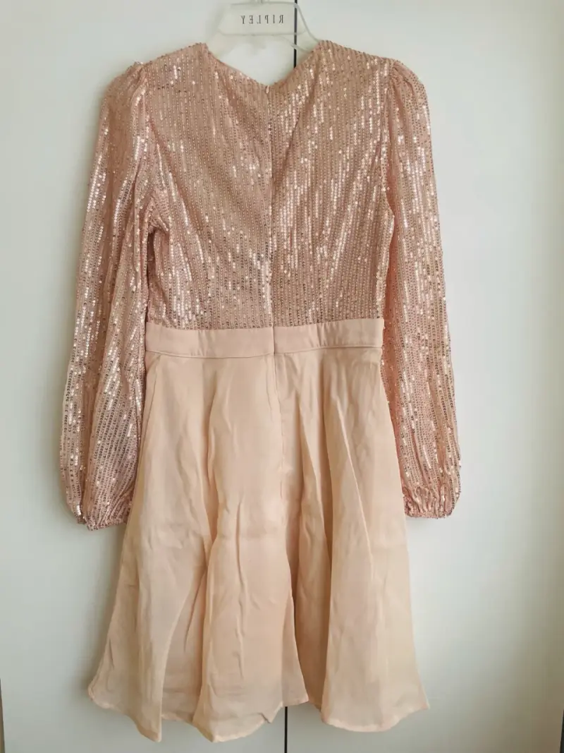 Vestido corto de lentejuelas rosa elegante - 3