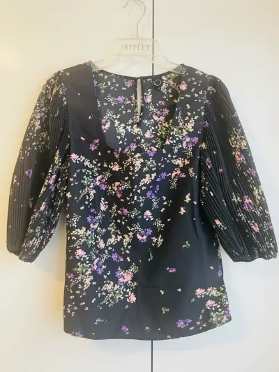 Blusa floral de manga larga iO - miniatura 1