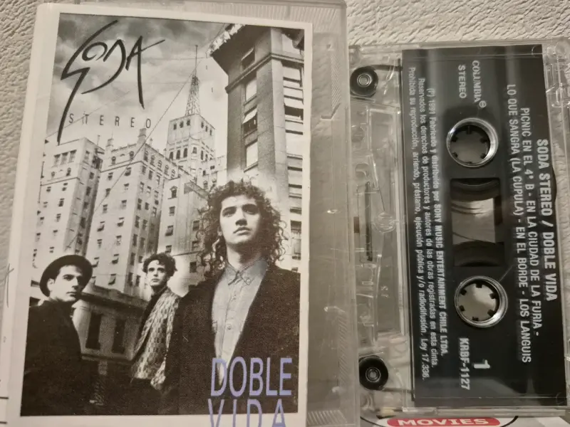 Cassette Soda Stereo Doble Vida Vintage