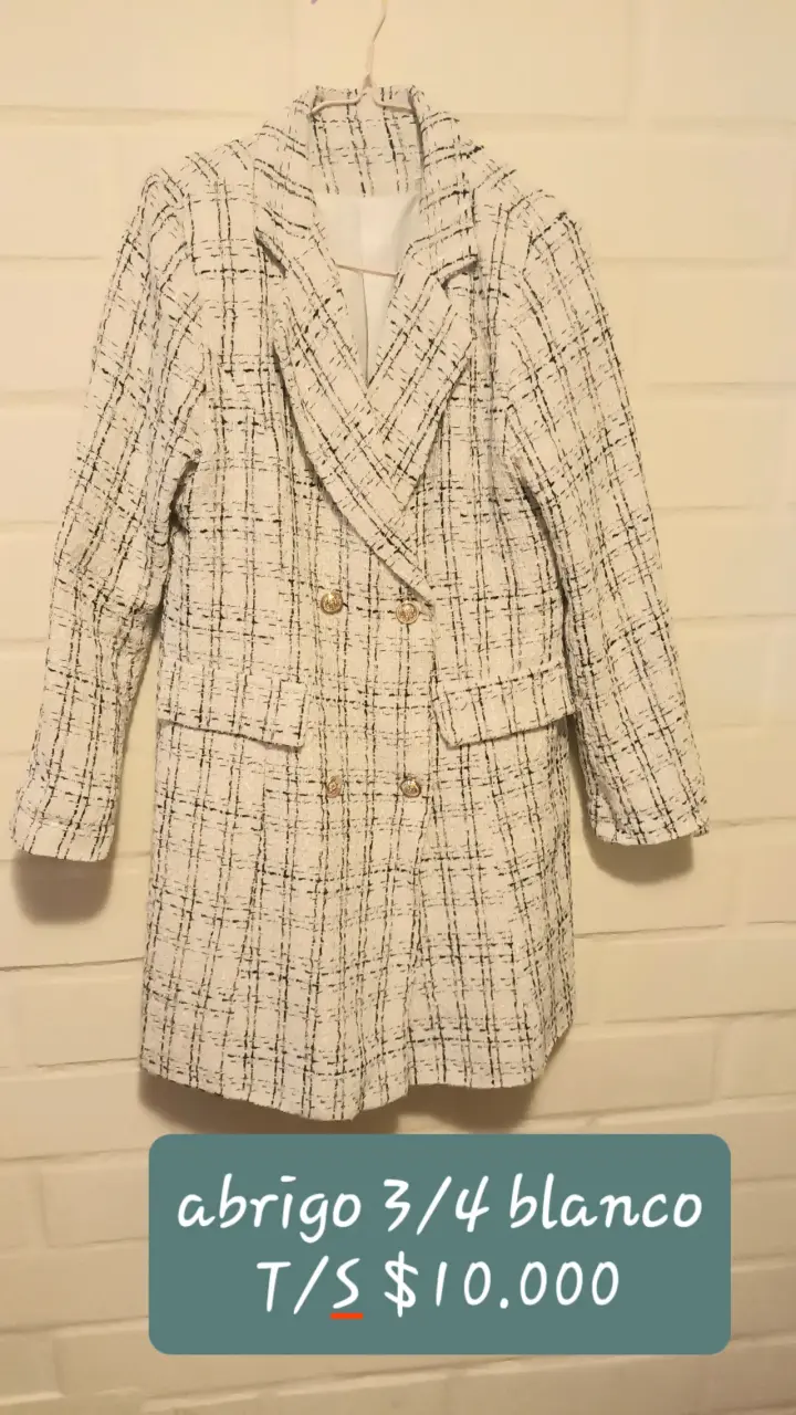 Abrigo 3/4 blanco elegante para mujer