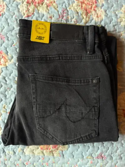 Jeans negros para hombre New Man Talla 44 - miniatura 4