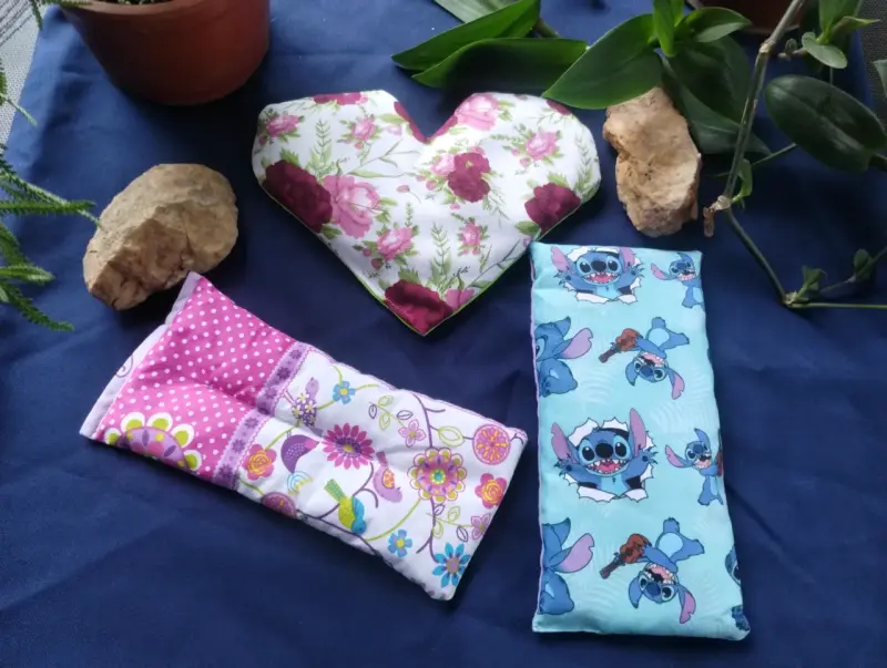 Cojines térmicos de semillas con diseño floral y personajes - 2