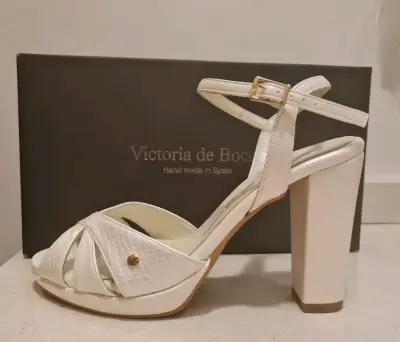 Sandalias de Tacón Blanco Victoria de Bocca - miniatura 2
