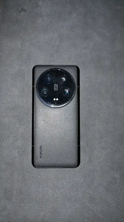 Smartphone Xiaomi 14 Ultra + Kit de Fotografía - miniatura 3