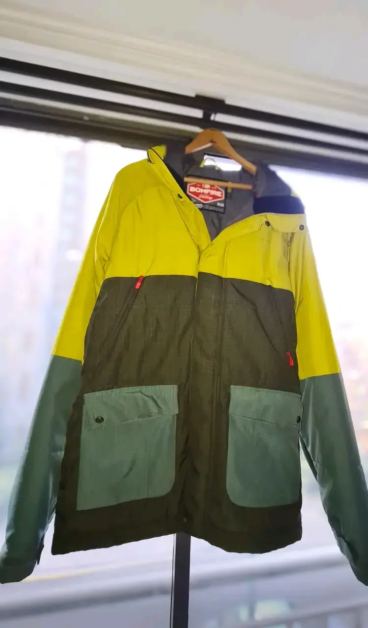Chaqueta impermeable Bonfire amarilla y verde - 1