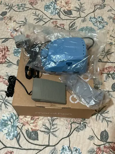 Torno eléctrico para uñas Marathon azul - miniatura 3