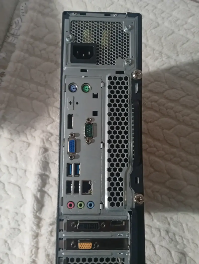 Lenovo ThinkCentre M73 | SSD 240GB | 8GB RAM - 3
