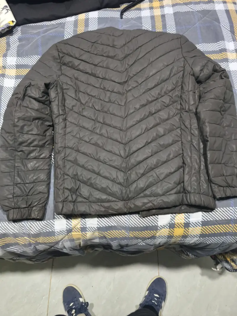 Chaqueta acolchada negra para hombre - 3