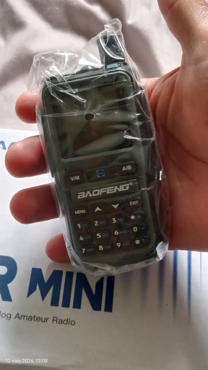 Radio portátil Baofeng UV-5R Mini con accesorios - 2