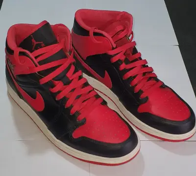 Air Jordan 1 Mid "Alternate Bred"  11 USA - 45 EUR - miniatura 3