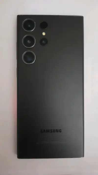 Smartphone Samsung Galaxy S23 Ultra en buen estado - miniatura 2