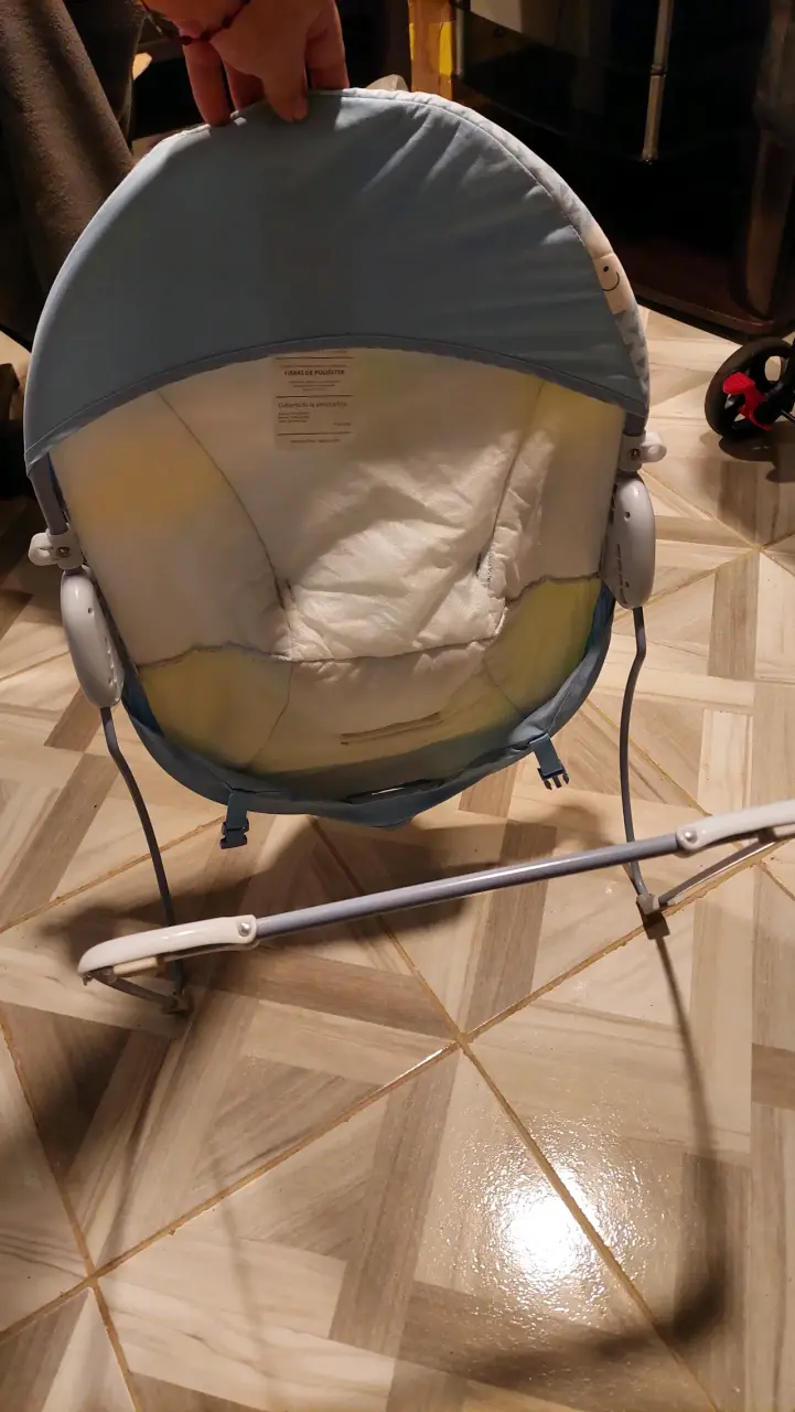 Silla mecedora y bibradora para bebé - 3