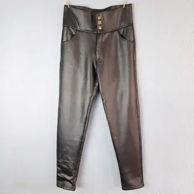 Pantalones de cuero sintético negro con botones - miniatura 4