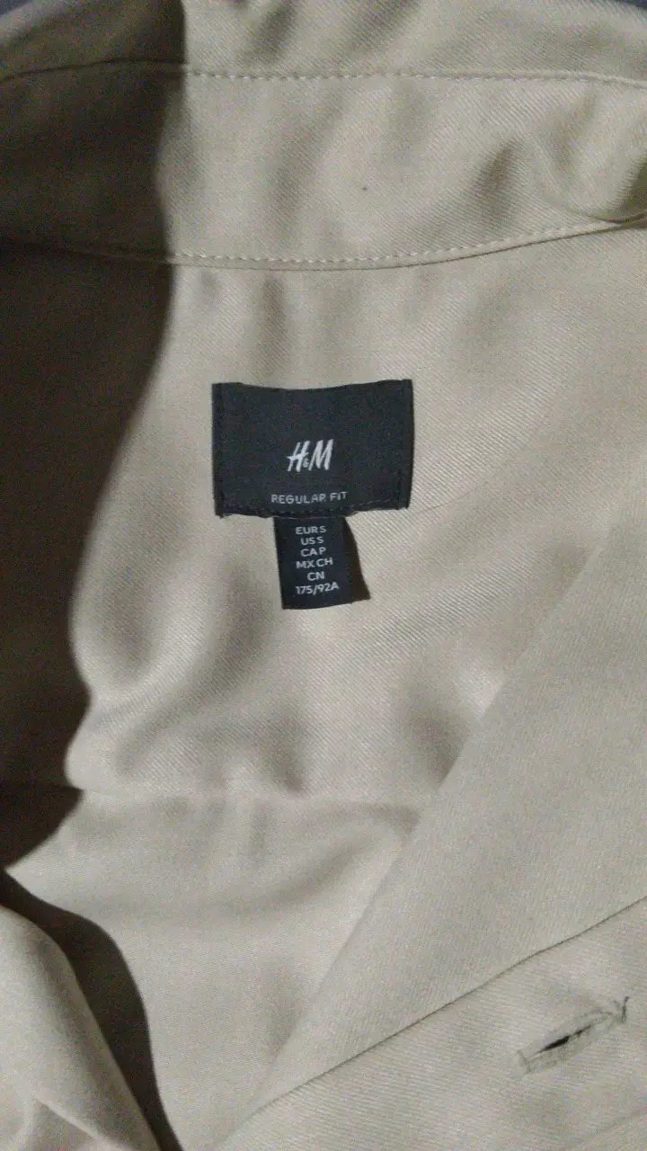 Sobre camisa beige de hombre H&M regular fit - 2