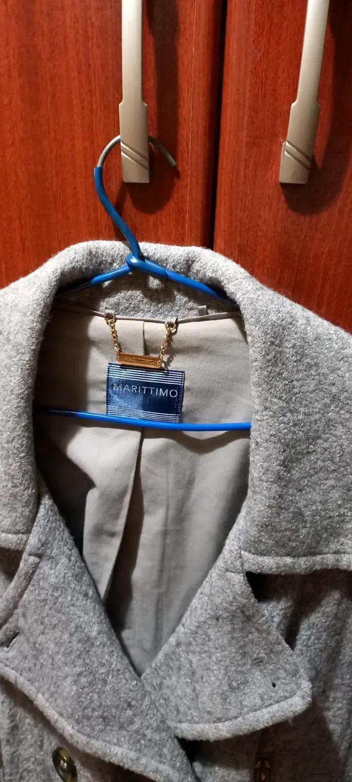 Abrigo gris Marittimo elegante y cálido - 1